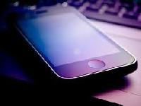 Психологи радять вирушати у відпустку без мобільних пристроїв