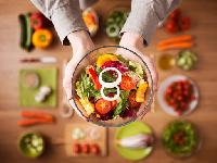 Варто включити в раціон. Вчені назвали сім найкращих продуктів для профілактики раку