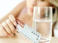 Вчені пояснили, чому деяких жінок не захищають контрацептиви